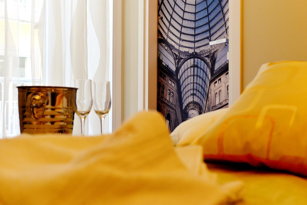 Bed and Breakfast Chiaia Roof Neapol Zewnętrze zdjęcie